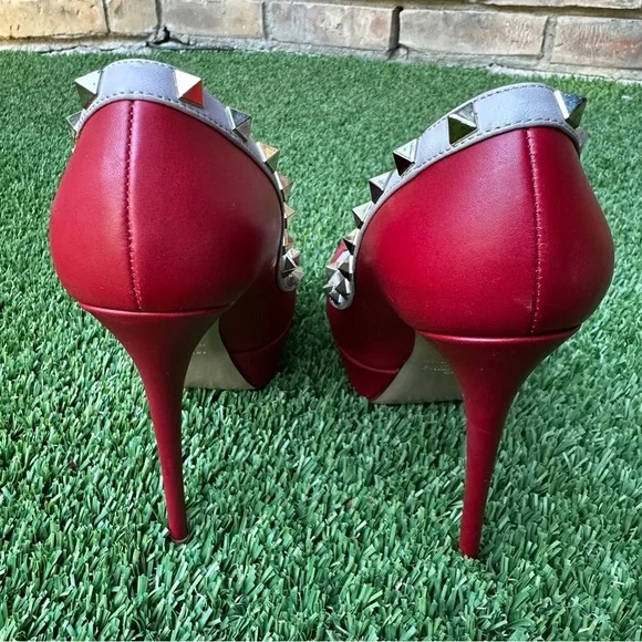 Valentino rockstud peep toe heels